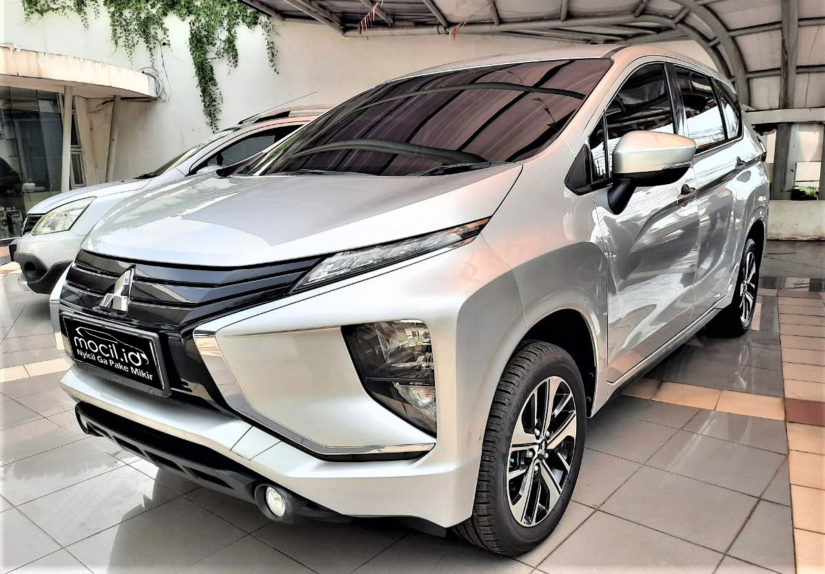 Mobil Mitsubishi Xpander Exceed Automatic 2017