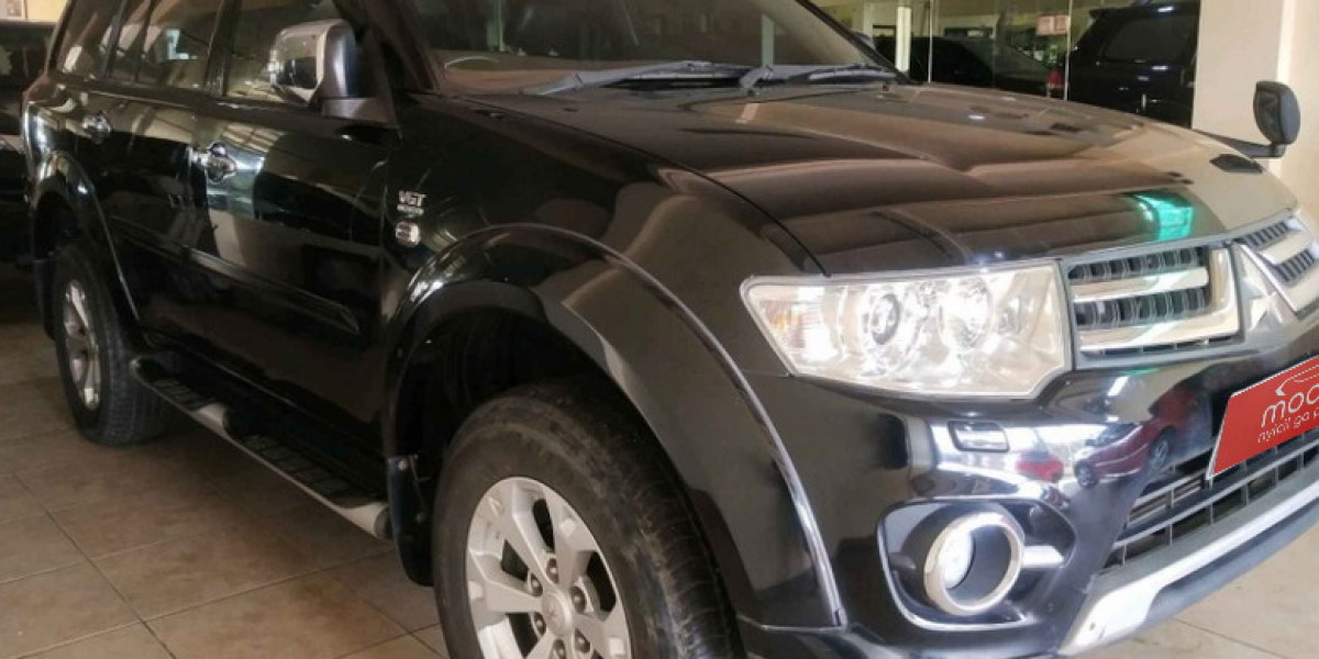 MITSUBISHI PAJERO SPORT 2.4L DAKAR 4x2 AT 2015