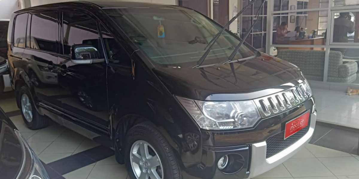 MITSUBISHI DELICA 2.0L STANDART AT 2015