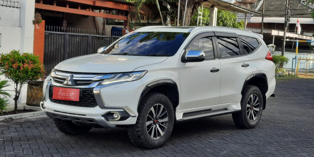 MITSUBISHI PAJERO SPORT 2.4L DAKAR AT 2017