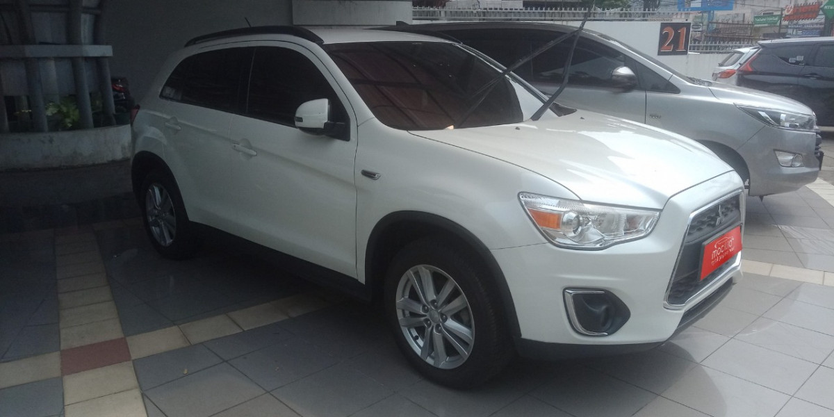 MITSUBISHI OUTLANDER 2.0L GLS AT 2015