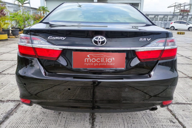 TOYOTA CAMRY 2.5L V AT 2017