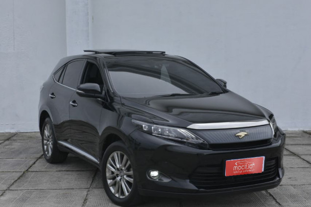 TOYOTA HARRIER 2.0L AT 2014