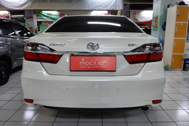 TOYOTA CAMRY 2.5L V AT 2016