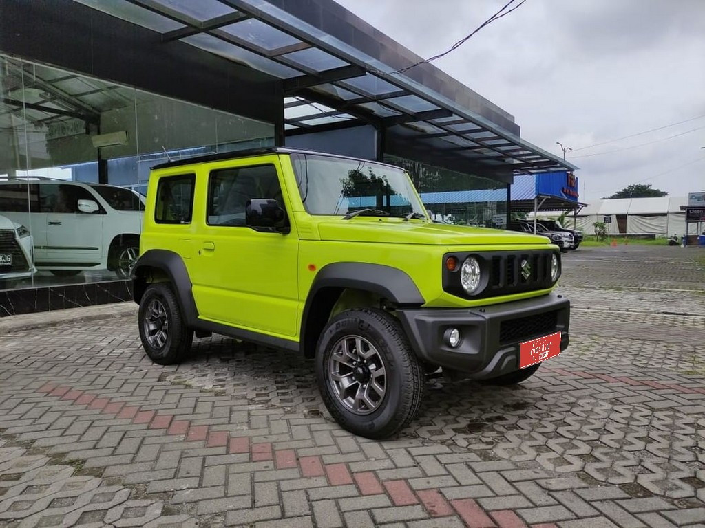 Mobil SUZUKI JIMNY ALL GRIP 4X4 1.5L AT 2021 - Mocil.id