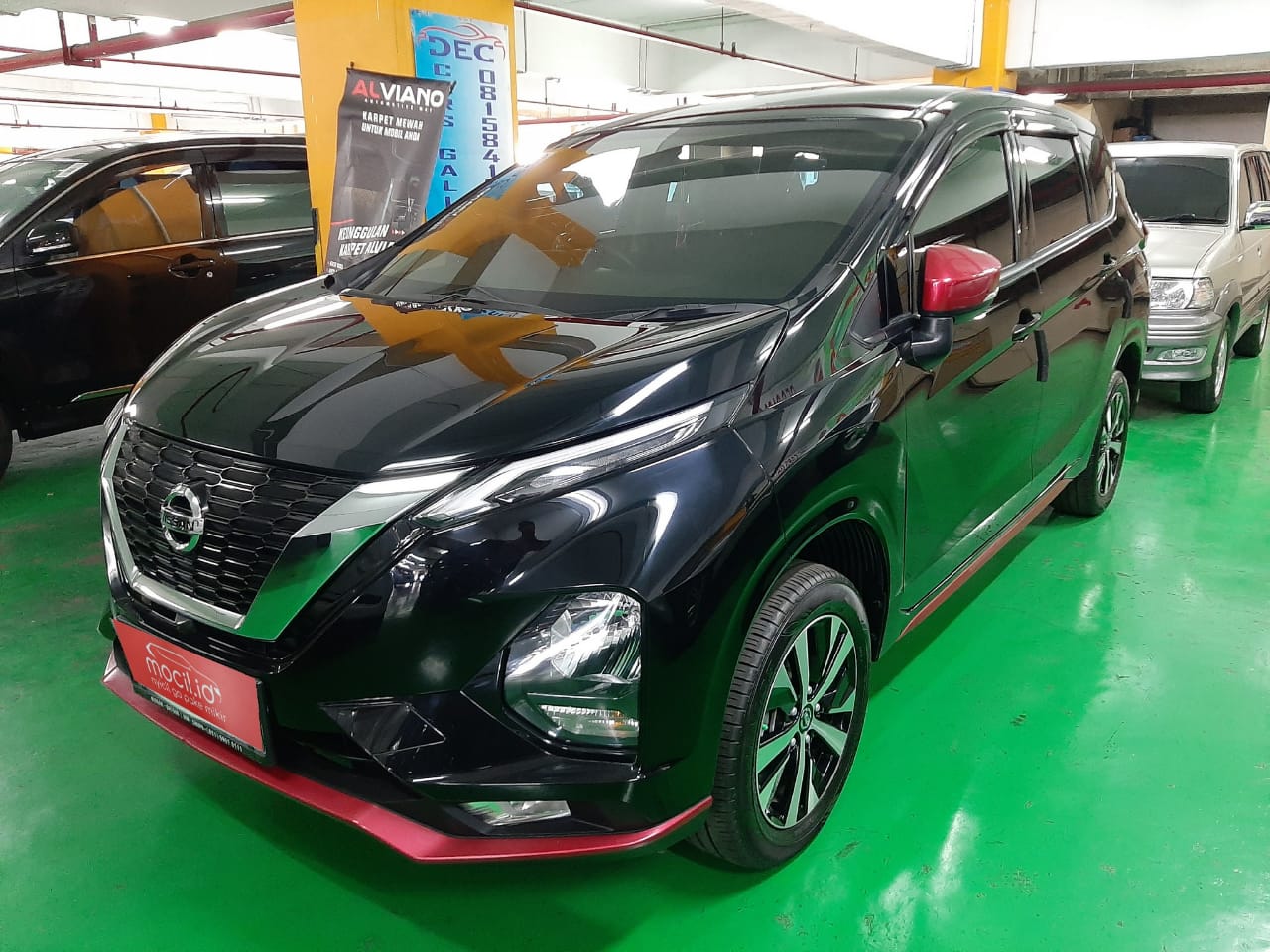 Mobil Nissan Grand Livina 1.5L VE 2019