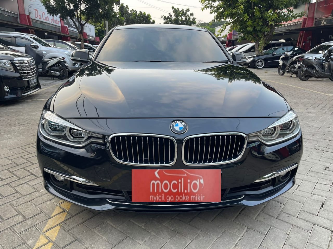 BMW SERIE 3 F30 320i LUXURY AT 2018