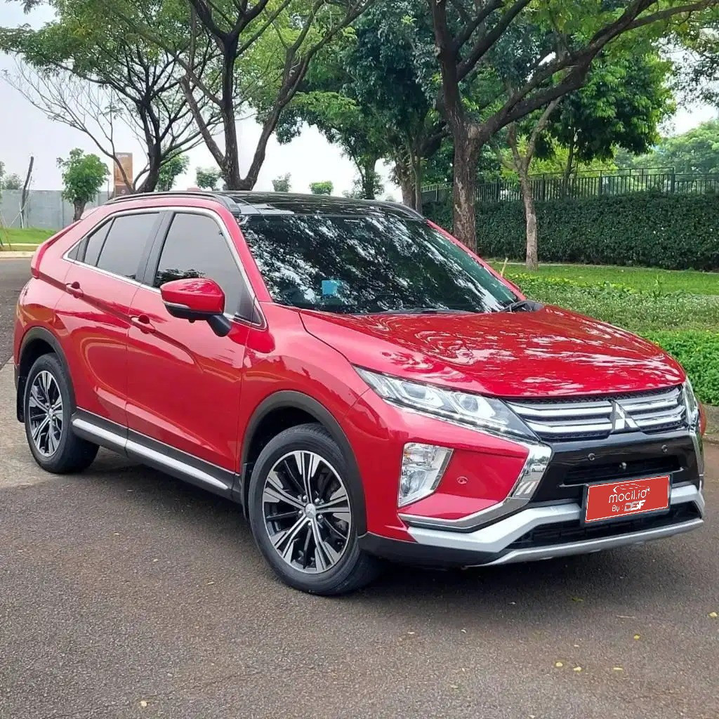 Mobil MITSUBISHI ECLIPS CROSS 1.5L AT 2019 - Mocil.id
